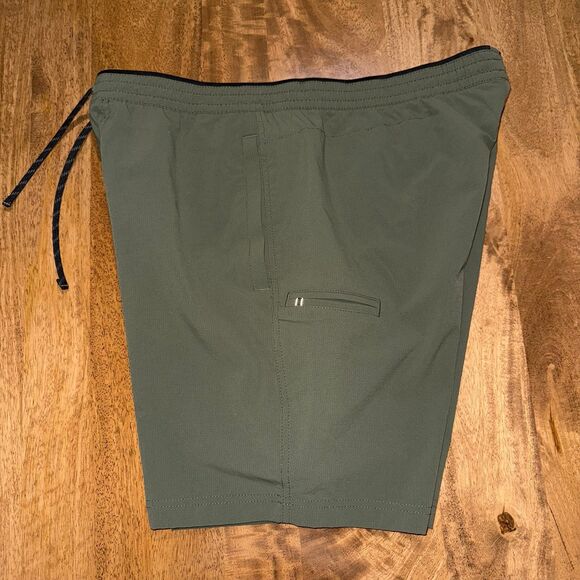 KÜHL Suppressor Shorts 8” Men’s Large Green - Picture 2 of 7